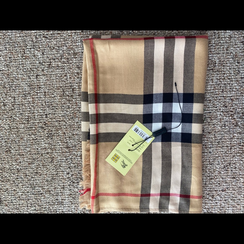 Burberry scarf